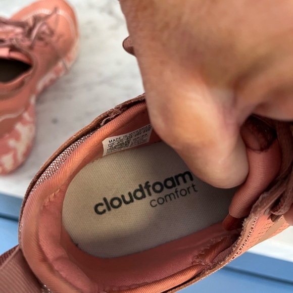 Adidas Women's Coral Cloudfoam Sneakers - Picture 6 of 6